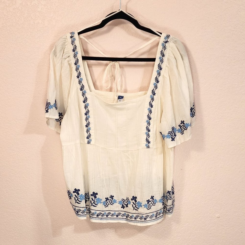 Old Navy Embroidered Flutter-Sleeve Square-Neck Top